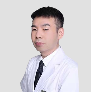 李燕龙